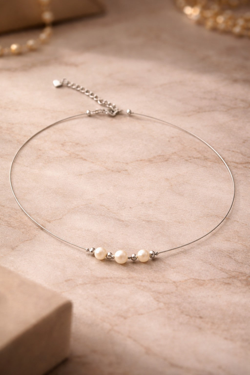 Pearl Floating Wire Necklace – Silver Tone