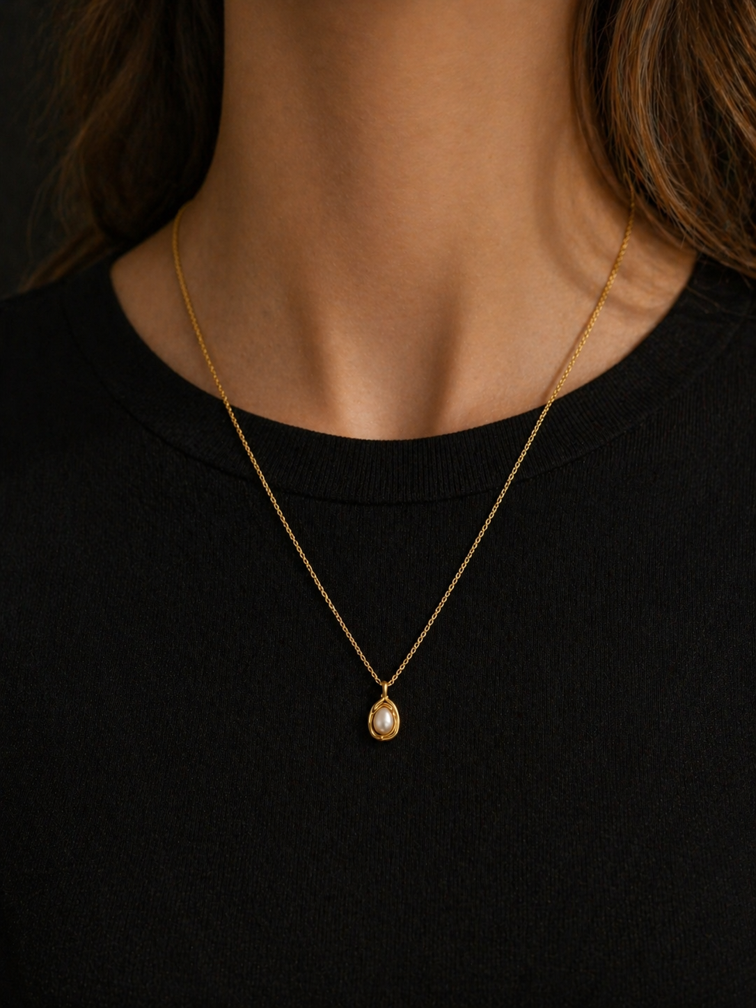 Molten Frame Pearl Necklace -316L Stainless Steel